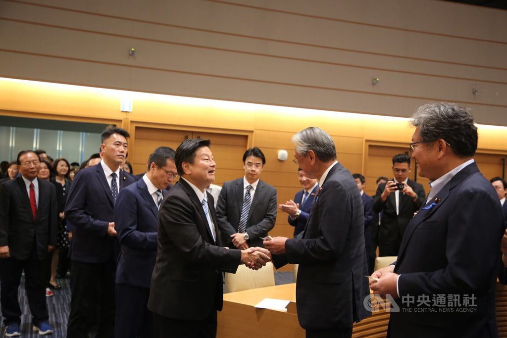 傅崐萁率27位藍委訪日本眾議院 日華懇歡迎 傅崐萁率27位藍委訪日本眾議院 日華懇歡迎
