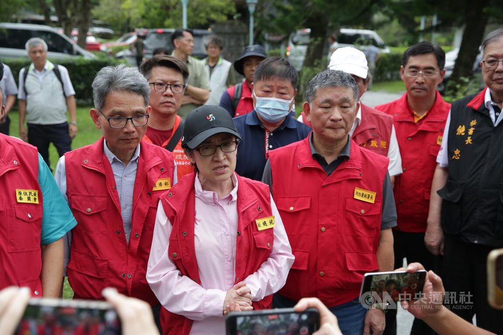 副總統二度赴光復災區 盼讓志工、資源做最好利用 副總統二度赴光復災區 盼讓志工、資源做最好利用