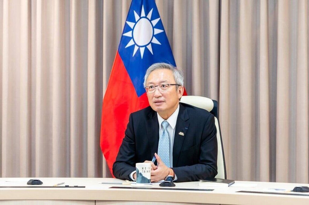 吳志中接受法媒專訪 肯定台法半導體合作里程碑 吳志中接受法媒專訪 肯定台法半導體合作里程碑