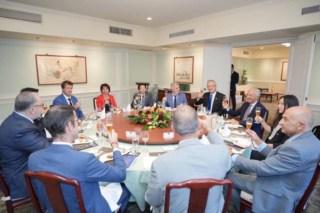 法國參院友台小組訪團:高度重視印太航行自由 法國參院友台小組訪團:高度重視印太航行自由