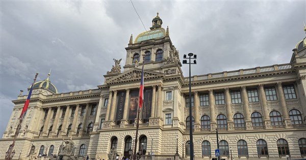 故宮捷克展遭恐嚇 捷外長強烈譴責、警方展開調查 故宮捷克展遭恐嚇 捷外長強烈譴責、警方展開調查