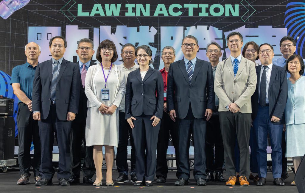 律師節大會 蕭副總統:法律人以專業讓世界看見台灣 律師節大會 蕭副總統:法律人以專業讓世界看見台灣