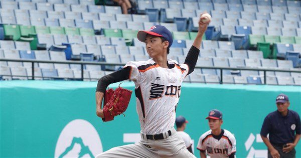 U18世界盃棒球賽首戰對中國 控球派左投鍾亦恩先發 U18世界盃棒球賽首戰對中國 控球派左投鍾亦恩先發