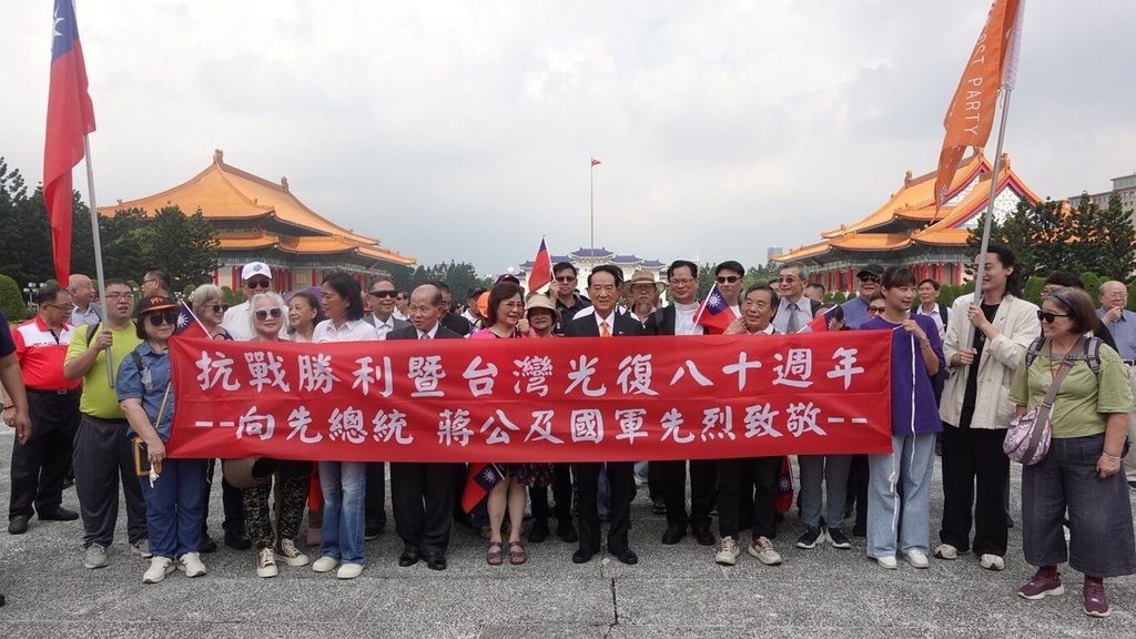 宋楚瑜喊話對岸 應告訴台灣人絕不武力解決兩岸問題 宋楚瑜喊話對岸 應告訴台灣人絕不武力解決兩岸問題