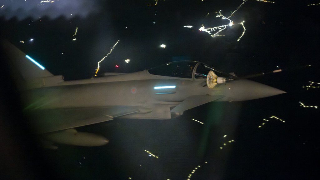 俄羅斯侵犯北約東翼空域 英空軍颱風戰機波蘭巡防 俄羅斯侵犯北約東翼空域 英空軍颱風戰機波蘭巡防