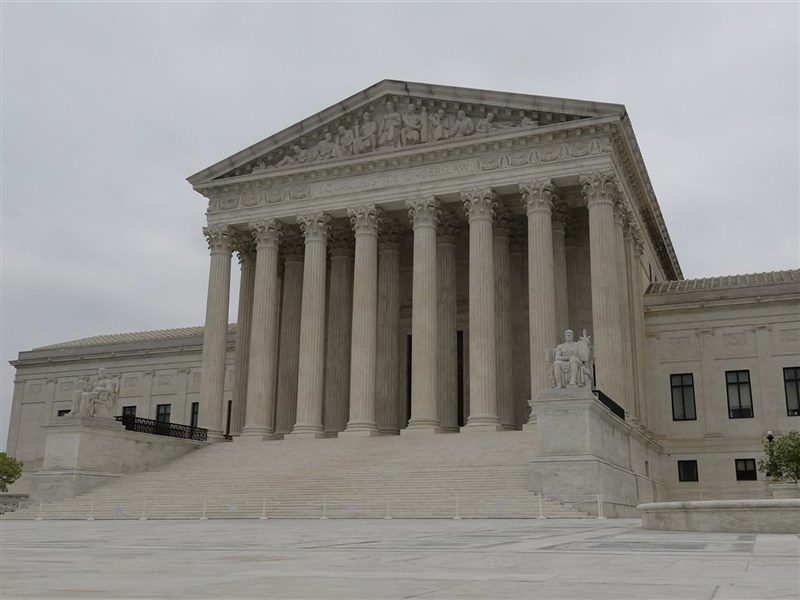 川普政府凍結40億美元外援 美國最高法院裁准 川普政府凍結40億美元外援 美國最高法院裁准