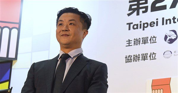 涉懷孕歧視挨罰30萬元 律師呂秋遠:暫無法回應 涉懷孕歧視挨罰30萬元 律師呂秋遠:暫無法回應