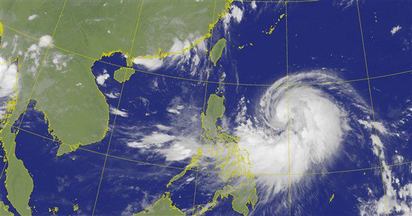 吳德榮:颱風樺加沙挑戰風王 下週防大量降雨致災 吳德榮:颱風樺加沙挑戰風王 下週防大量降雨致災