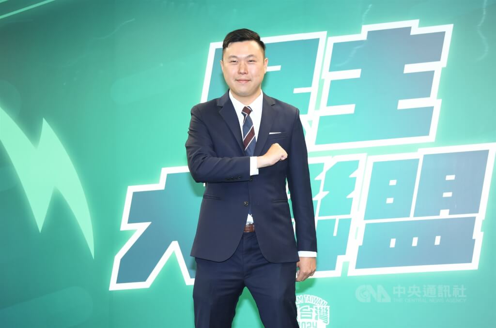 李問:國家充滿挑戰時刻 願能貢獻一己之力 李問:國家充滿挑戰時刻 願能貢獻一己之力