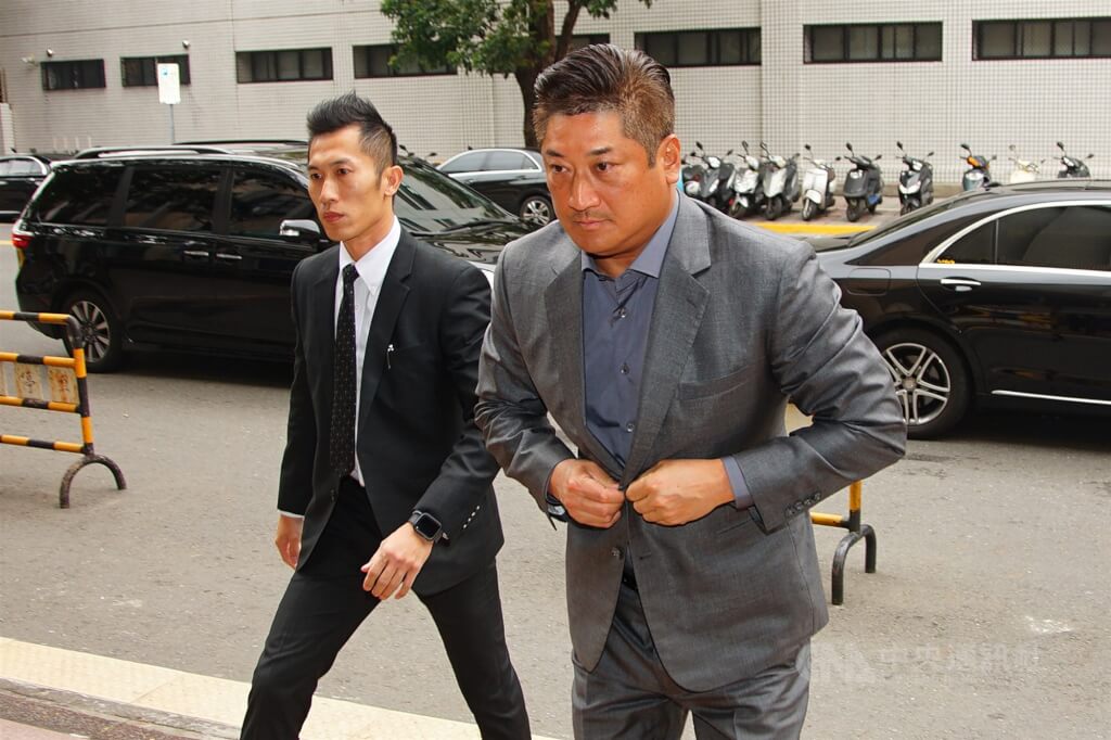 辜仲諒聲請解除限境赴東京布局棒球選舉 遭駁確定 辜仲諒聲請解除限境赴東京布局棒球選舉 遭駁確定