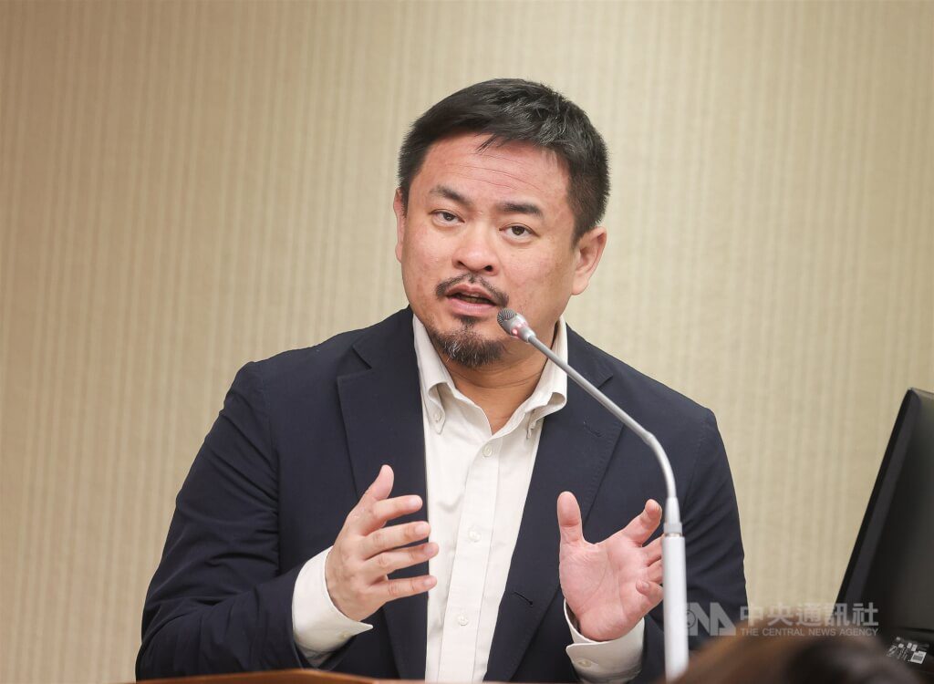 彈性育嬰假115年上路 洪申翰:更有利企業留才 彈性育嬰假115年上路 洪申翰:更有利企業留才