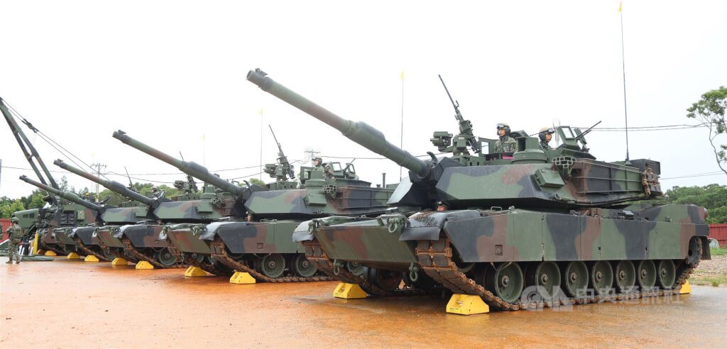 首批M1A2T戰車完成訓練 規劃10月底舉辦成軍典禮 首批M1A2T戰車完成訓練 規劃10月底舉辦成軍典禮