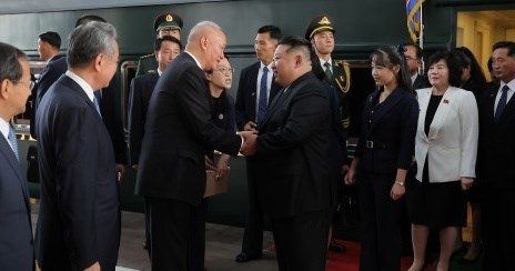 金正恩愛女現身北京 外界熱議是否為接班布局 金正恩愛女現身北京 外界熱議是否為接班布局