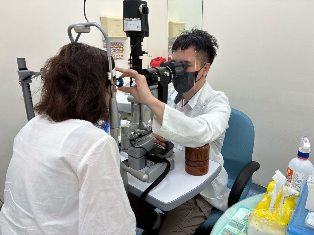 6旬婦視力霧茫以為白內障復發 竟是視網膜剝離 6旬婦視力霧茫以為白內障復發 竟是視網膜剝離