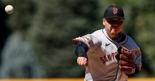 鄧愷威打破7年空窗 勇奪台灣投手大聯盟先發勝 鄧愷威打破7年空窗 勇奪台灣投手大聯盟先發勝