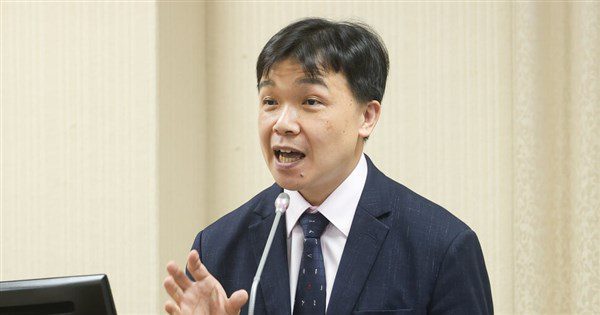 駁卡關雙城論壇 沈有忠:壓線送件最快速度審查 駁卡關雙城論壇 沈有忠:壓線送件最快速度審查