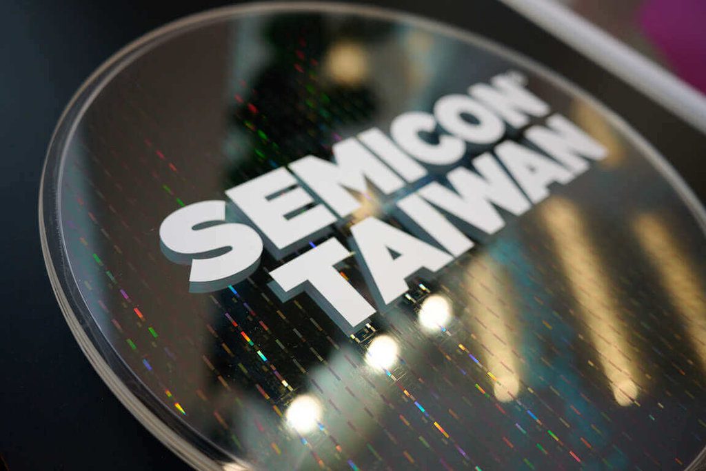 SEMI:全球半導體設備市場看增10% 台灣可望倍增 SEMI:全球半導體設備市場看增10% 台灣可望倍增