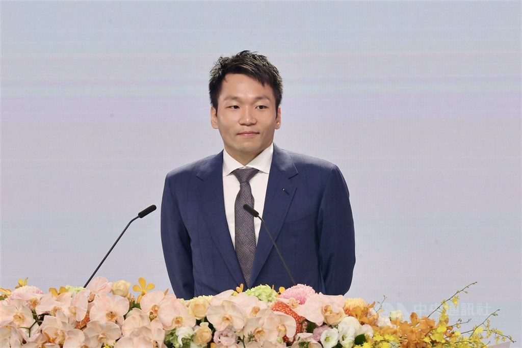 體育班解方 李洋:聆聽基層聲音讓學業訓練並重 體育班解方 李洋:聆聽基層聲音讓學業訓練並重