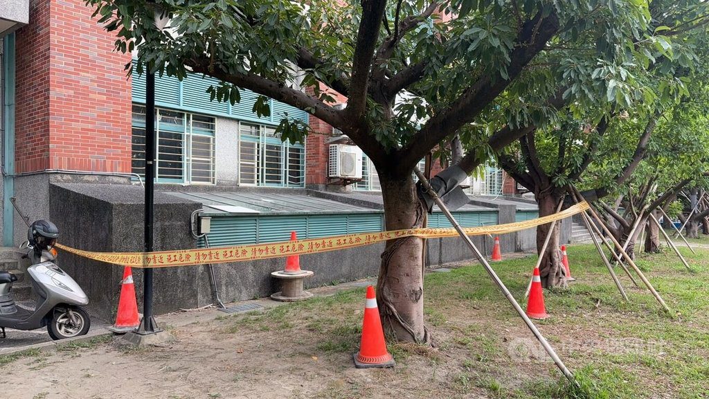 新北1國中生踩破停車場遮光罩 墜落受傷送醫 新北1國中生踩破停車場遮光罩 墜落受傷送醫