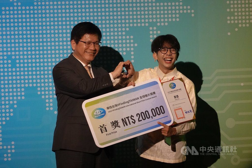 林佳龍:有人想要自由台灣消失 世界讓台灣無所不在 林佳龍:有人想要自由台灣消失 世界讓台灣無所不在