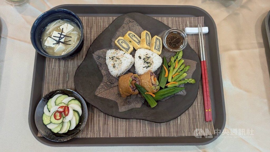 老年厭食症衝擊健康 用餐看吃播助喚醒長輩食慾 老年厭食症衝擊健康 用餐看吃播助喚醒長輩食慾