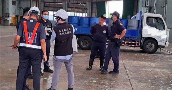 強闖屏東焚化廠欲倒外縣市廚餘案　屏檢聲押2人