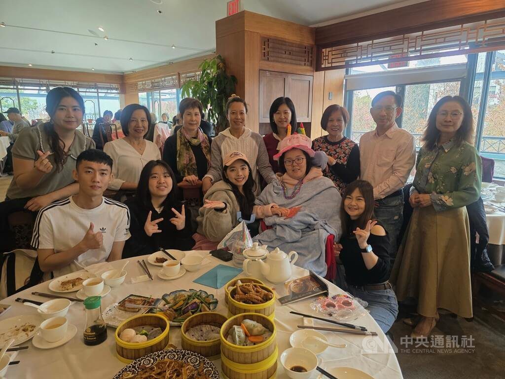 愛的力量喚醒沉睡的她 溫哥華遭撞台女喜獲新生 愛的力量喚醒沉睡的她 溫哥華遭撞台女喜獲新生