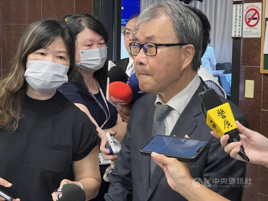 教團籲廢校事會議 鄭英耀:朝改流程、防濫訴著手 教團籲廢校事會議 鄭英耀:朝改流程、防濫訴著手