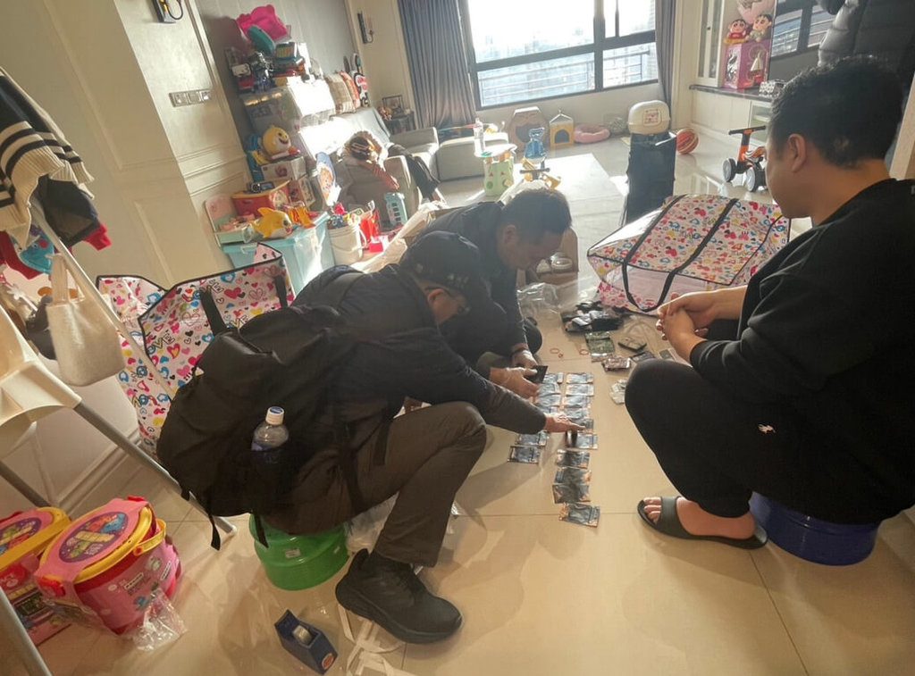 海巡署破獲情侶檔販毒集團 查獲市價千萬毒品 海巡署破獲情侶檔販毒集團 查獲市價千萬毒品