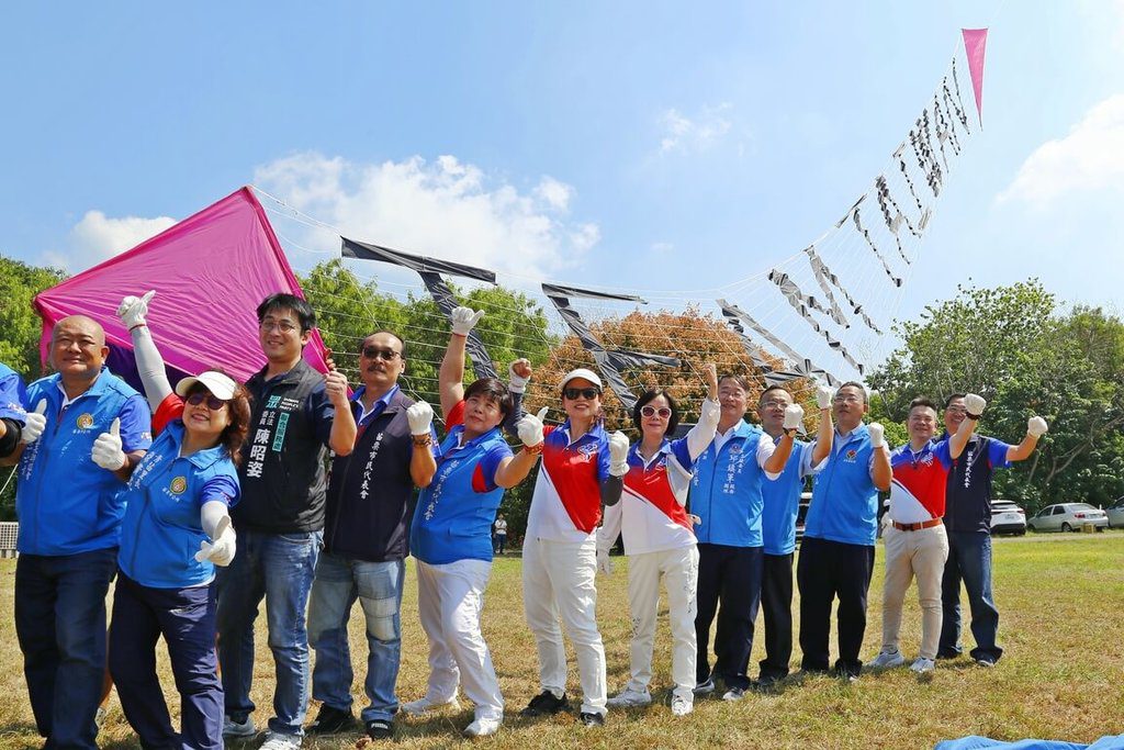 苗栗風箏節光復連假登場 國旗空中飛揚挺台灣 苗栗風箏節光復連假登場 國旗空中飛揚挺台灣