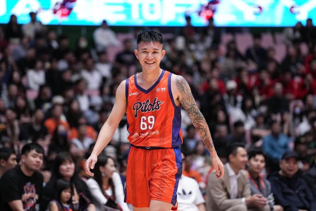 PLG盧峻翔攜洋將米爾納飆49分  率領航猿賽季開紅盤 PLG盧峻翔攜洋將米爾納飆49分  率領航猿賽季開紅盤