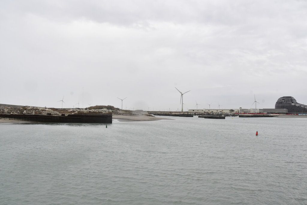 彰化漁港南北護岸工程動工 提升港區防災功能 彰化漁港南北護岸工程動工 提升港區防災功能