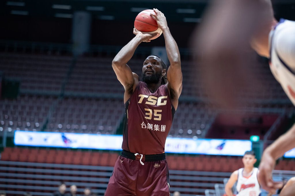 PLG半獸人首秀繳雙10 獵鷹不敵衛冕軍領航猿 PLG半獸人首秀繳雙10 獵鷹不敵衛冕軍領航猿