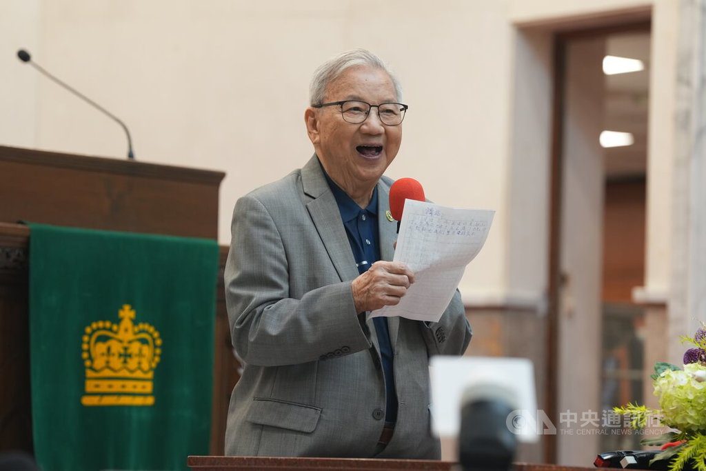 林尊賢口述回憶錄問世 林佳龍讚:台灣外交史見證者 林尊賢口述回憶錄問世 林佳龍讚:台灣外交史見證者