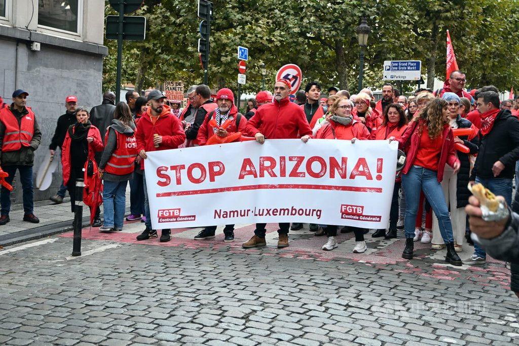 不滿勞動改革措施 比利時全國罷工8萬人上街抗議 不滿勞動改革措施 比利時全國罷工8萬人上街抗議