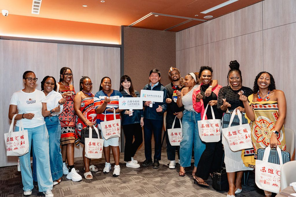 史瓦帝尼9外師續留高雄任教 教育深化台史情誼 史瓦帝尼9外師續留高雄任教 教育深化台史情誼