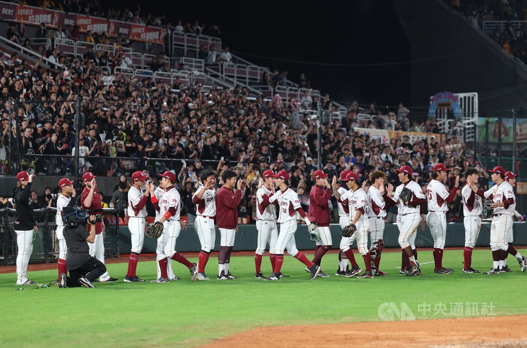 中職總冠軍賽G5猿派魔神樂 兄弟推李博登盼續命 中職總冠軍賽G5猿派魔神樂 兄弟推李博登盼續命