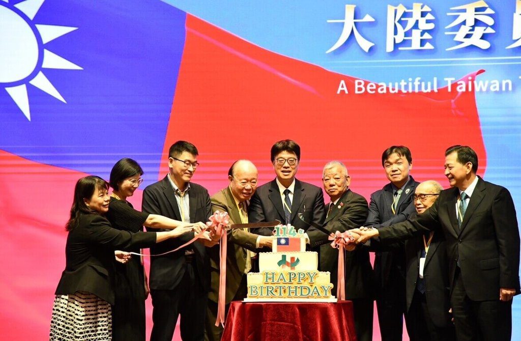 陸委會國慶晚宴 在台港澳人士共祝生日快樂 陸委會國慶晚宴 在台港澳人士共祝生日快樂