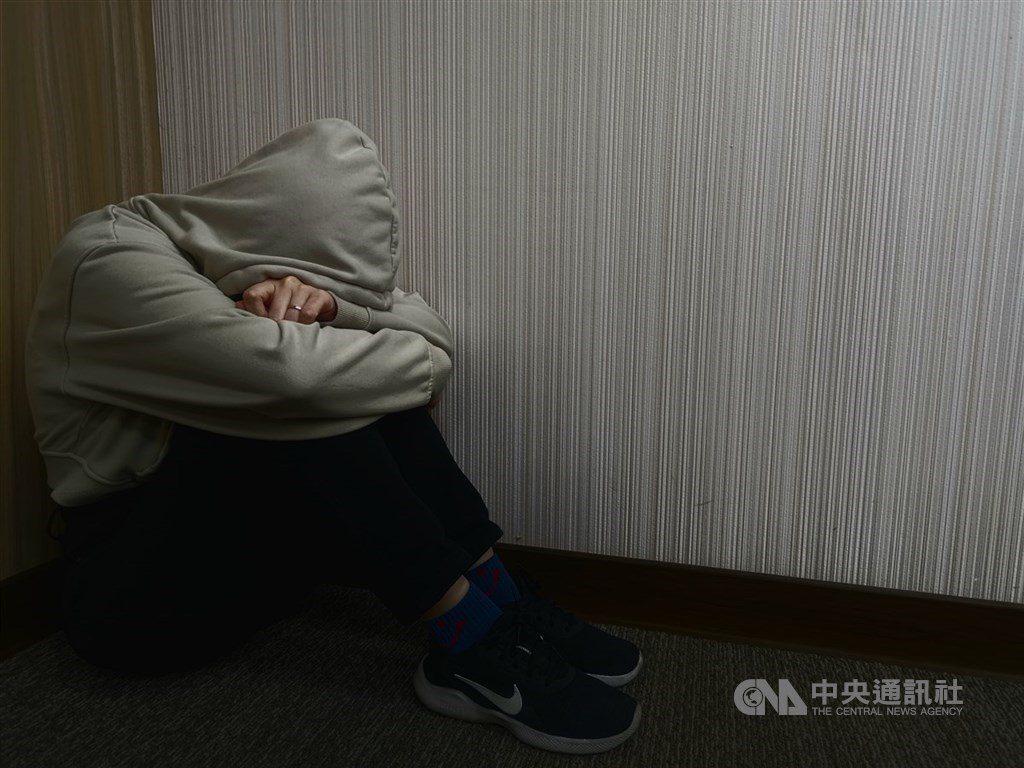 男大生疑繳不出學費輕生 教部籲校方強化橫向聯繫 男大生疑繳不出學費輕生 教部籲校方強化橫向聯繫