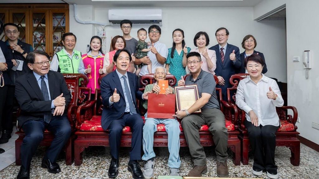 百歲人瑞數5749人創新高 最年長122歲也創紀錄 百歲人瑞數5749人創新高 最年長122歲也創紀錄