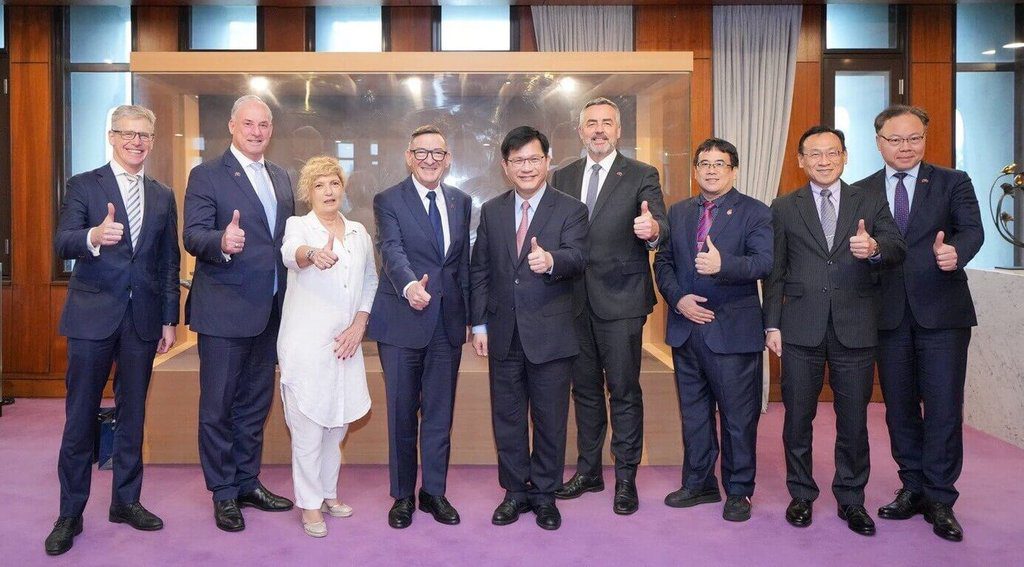 林佳龍宴請澳洲議員團 籲建構非紅供應鏈捍衛和平 林佳龍宴請澳洲議員團 籲建構非紅供應鏈捍衛和平