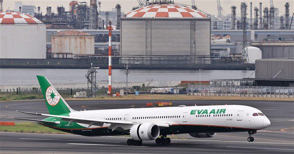 長榮航修改請假制度 3天病假不扣考績也不鎖班表 長榮航修改請假制度 3天病假不扣考績也不鎖班表