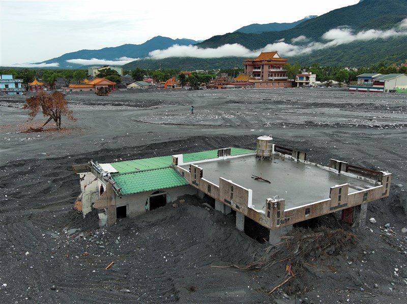 馬太鞍堰塞湖災後重建特別條例 立院拚31日三讀 馬太鞍堰塞湖災後重建特別條例 立院拚31日三讀