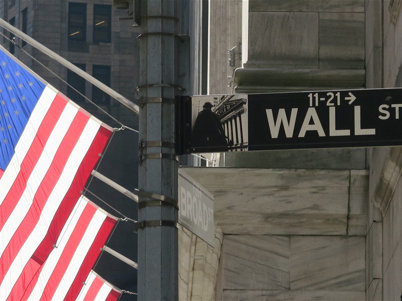 信貸風險引發投資人不安 美國銀行股重挫 信貸風險引發投資人不安 美國銀行股重挫