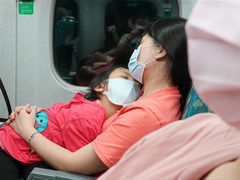 「寧靜車廂」家長崩潰 石崇良:1個月內跨部尋解方 「寧靜車廂」家長崩潰 石崇良:1個月內跨部尋解方