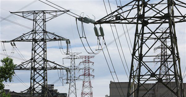 天然氣存量引疑慮 經長:台灣電力可有一定程度支撐 天然氣存量引疑慮 經長:台灣電力可有一定程度支撐