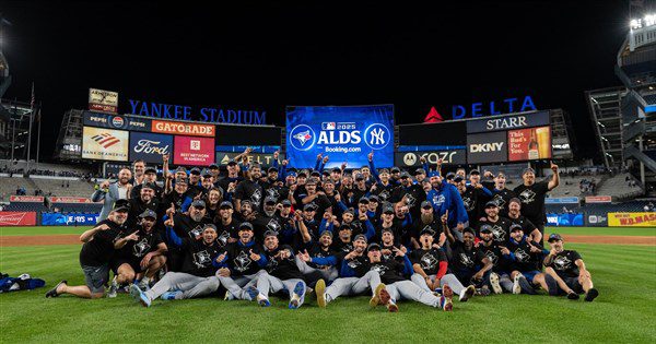 藍鳥投手戰力挫洋基　2016後首闖美聯冠軍戰