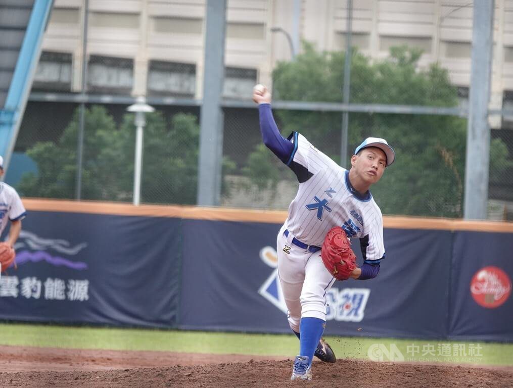 黑豹旗青棒賴謙凡中繼穩守 大溪擊敗花體晉16強 黑豹旗青棒賴謙凡中繼穩守 大溪擊敗花體晉16強