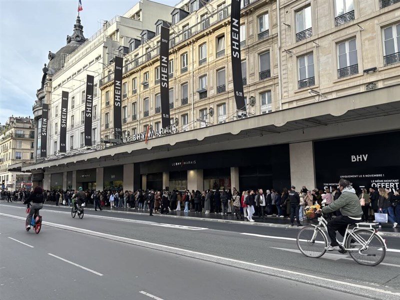 Shein涉情趣娃娃爭議未歇 門市開幕巴黎人仍排長龍 Shein涉情趣娃娃爭議未歇 門市開幕巴黎人仍排長龍
