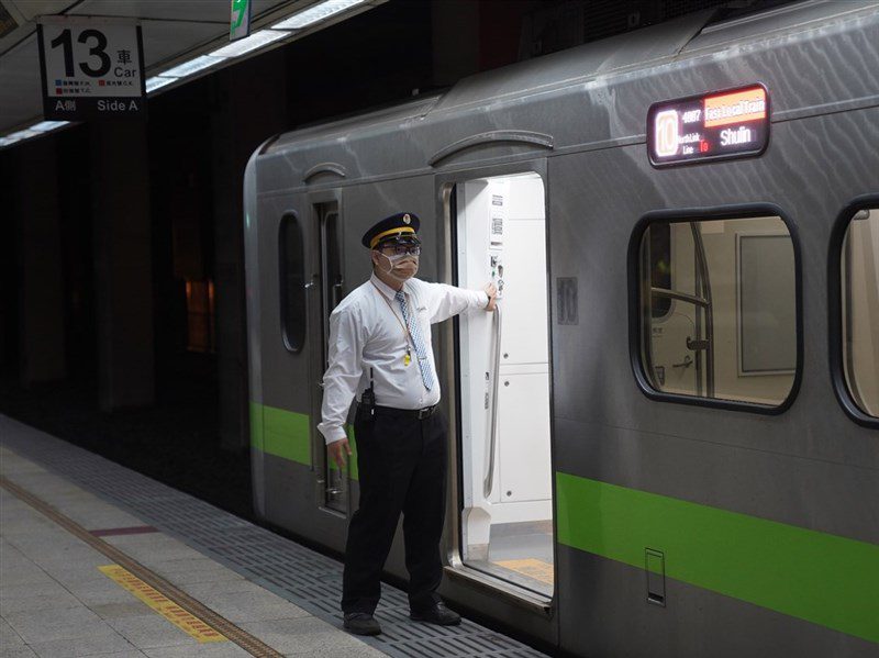 立委提案對鐵道從業者施暴可關3年 鐵道局支持 | 生活 | 中央社 CNA 立委提案對鐵道從業者施暴可關3年 鐵道局支持 | 生活 | 中央社 CNA